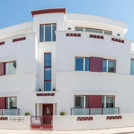 Casa Dos Terracos T2 Rc Daire