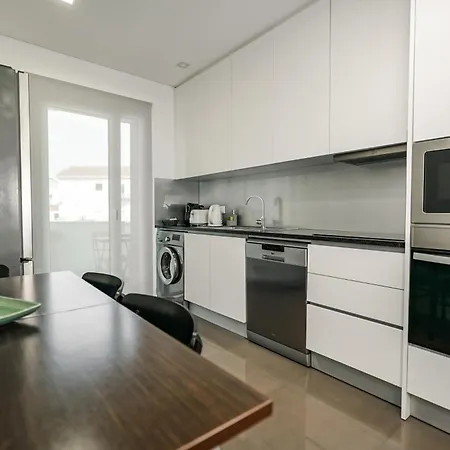 Casa Dos Terracos T2 Rc