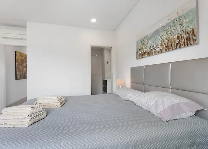 Casa Dos Terracos T2 Rc Apartman *